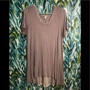 Lavender top, very flowy